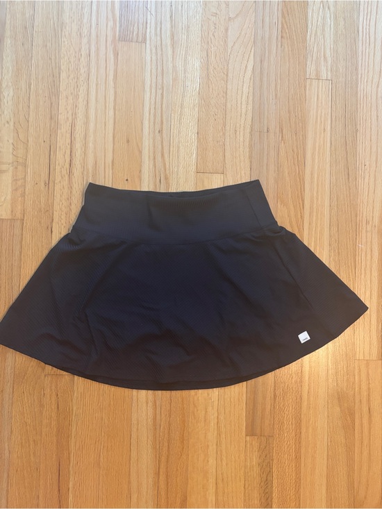 Vuori Dresses & Skirts - Vuori Baseline Gingham Skirt